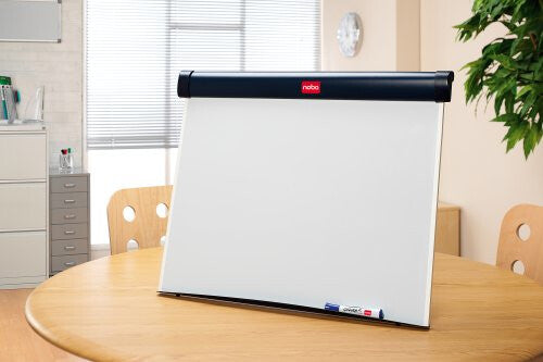 Nobo Barracuda Desktop Flipchart Easel